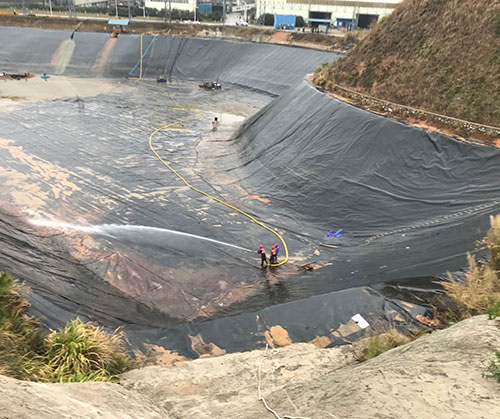 崇州废水池清理
